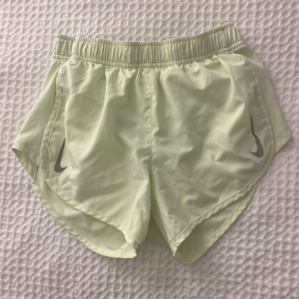 Nike women’s shorts